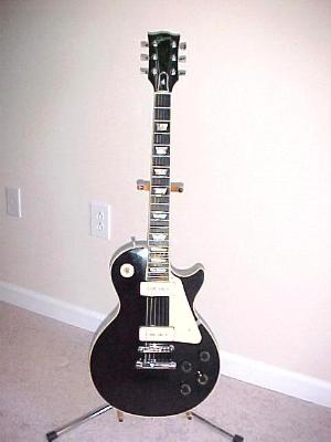 Click here to see RARE Les Paul Pro Deluxe